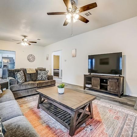 Midtown Modern Farmhouse San Antonio Eksteriør bilde